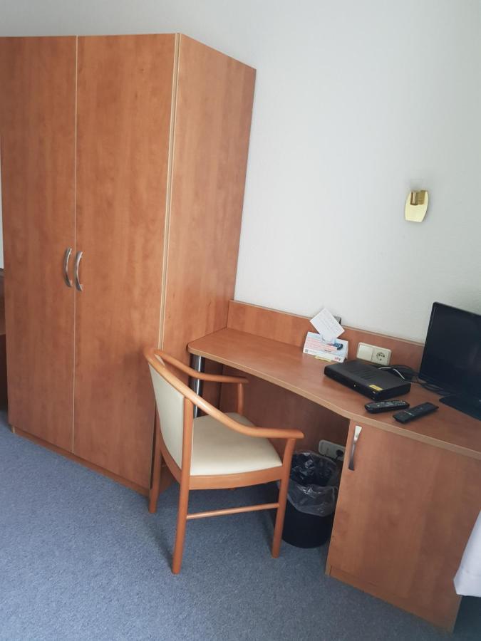 Hotel Zur Altstadt Calbe 外观 照片