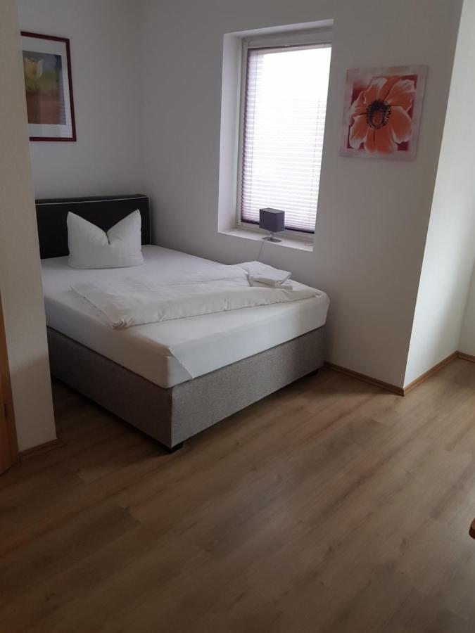 Hotel Zur Altstadt Calbe 外观 照片