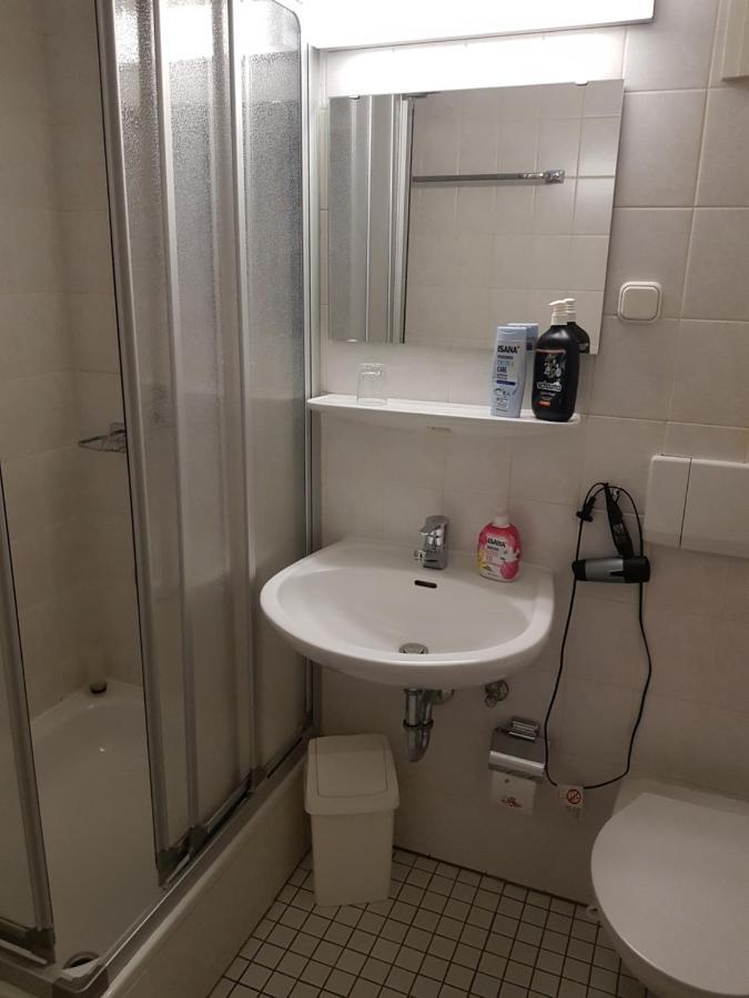 Hotel Zur Altstadt Calbe 外观 照片